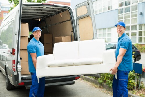 Man with van arriving for a local move in Southlambeth