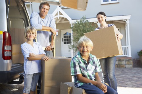 Residential moving assistance in Southlambeth near local apartments