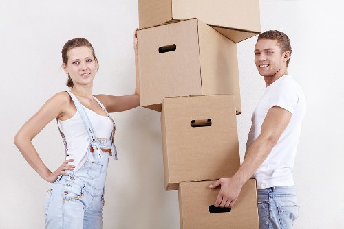 Local van transport for moving boxes and furniture in Southlambeth